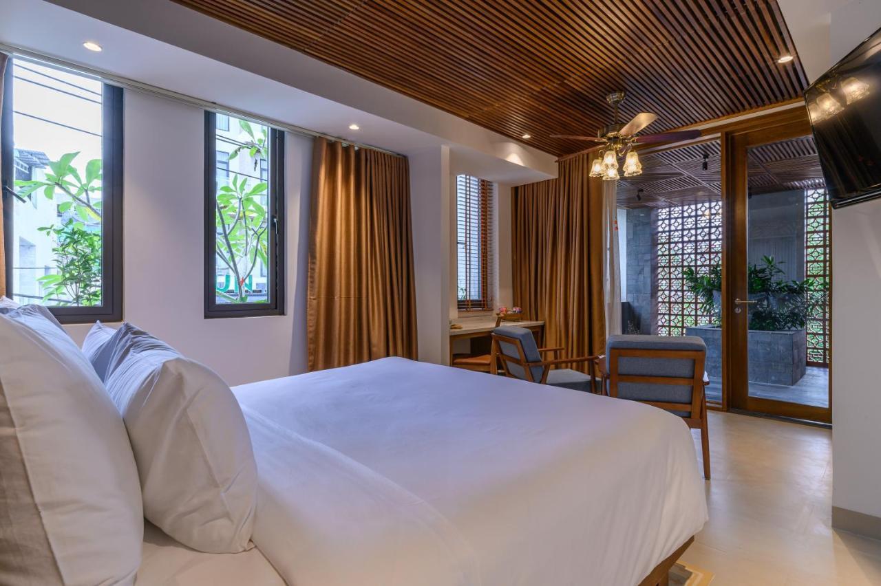 Daisy Boutique Khách sạn 4*